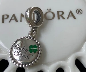 Authentischer Pandora Lucky Dangle Charm ENG791169_81 - Bild 1 von 4