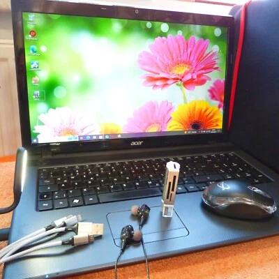 XXL SET Acer 7250 CineCristal 17 pollici l Windows 10 PRO 240 GB SSD l 6 GB R... - Immagine 1 di 4