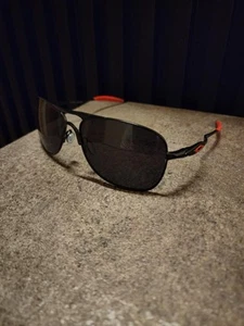 Paquete completo de lentes polarizadas negras marco negro aleación Oakley Crosshair C-5™ nuevo - Imagen 1 de 8