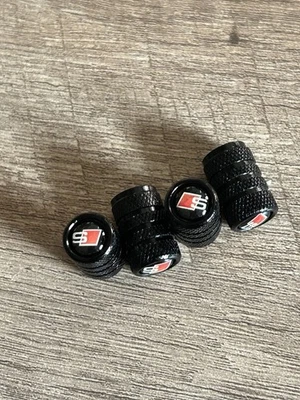 Tampas de tampa de haste de válvula de pneu de roda de carro Audi S-Line metal preto S2 S3 S4 S5 S6 S7 8 - Imagem 1 de 3