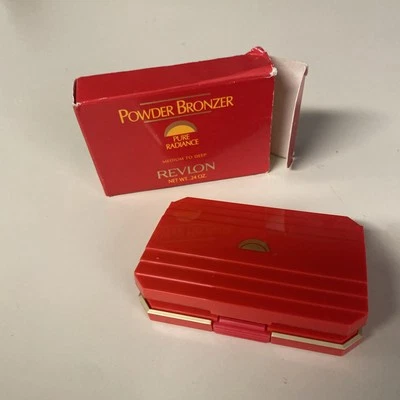 REVLON Pure Radiance Bronzer Powder Vintage & RARE.    Medium To Deep - Image 1 of 4