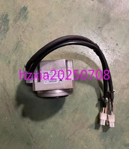 1pc used HD FHA-11C-50-E200-CE servo motor - Picture 1 of 3
