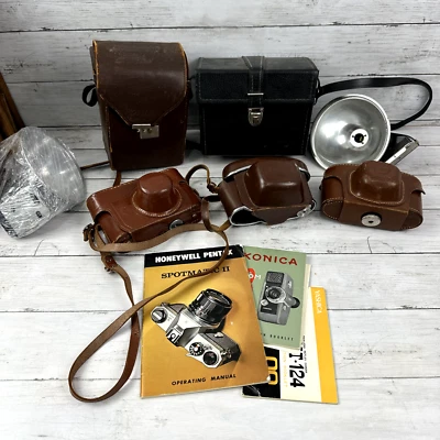 Lot of Vintage empty Leather Camera Cases , flashes, manuals - NO Cameras! - Image 1 of 4