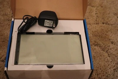 Linxcel VM-112A 2-Port SVGA VGA Splitter Amplifier Multiplier 400 MHz w/ Power - Image 1 of 4