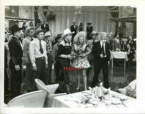 ROY ROGERS, DALE EVANS, GABBY HAYES Vintage Original '45 Photo DON'T FENCE ME IN - Picture 1 of 1