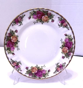 8 Royal Albert Old Country Roses Salad Plates 8” England - Picture 1 of 3