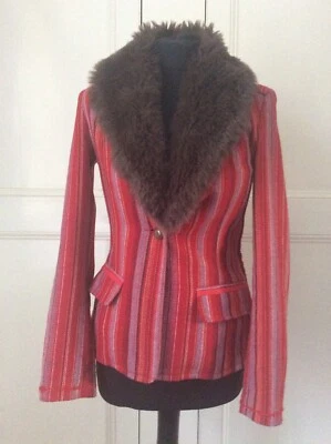 Cuello de piel extraíble estilo vintage a rayas rojas 8 Foto 1 de 4