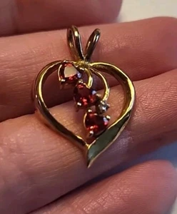 Ciondolo Vintage Sterling Vermeil Oro Zircone Rosso Cuore Granato 1,2" - Foto 1 di 7