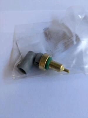 Mercedes-Benz Coolant Temperature Sensor M133 M270 M274 A0009056102. - image 1 of 2