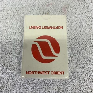 Tarjetas de juego coleccionables vintage de Northwest Orient Airlines selladas - Imagen 1 de 6