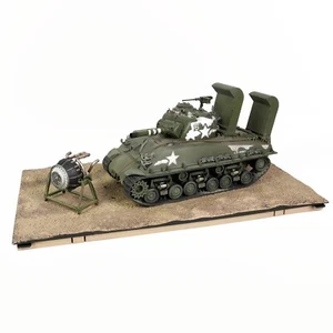 Sherman M4E8 HVSS 711th Tank Battalion U.S. Army Okinawa Forces Of Valor 912102A - Picture 1 of 11