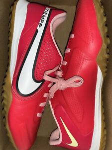 Nike Turf Soccer Shoes Sz 7.5