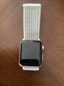 Las mejores ofertas en Relojes inteligentes Rosado 16 GB para iOS-Apple |  eBay