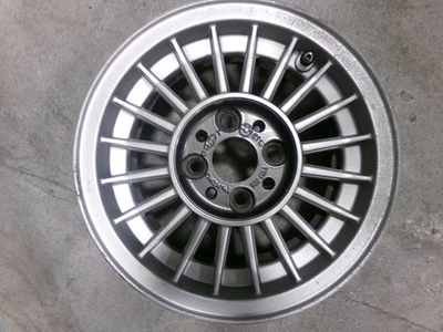 BMW 320i i Wheel Rim  1977 1978 1979 1980 1981 1982 1983 13" #59134 Vintage OEM Foto 1 de 4