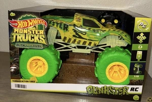 Hot Wheels RC Glow-In-The-Dark Monster Truck Gunkster - 1:15 Scale G67 - Picture 1 of 1