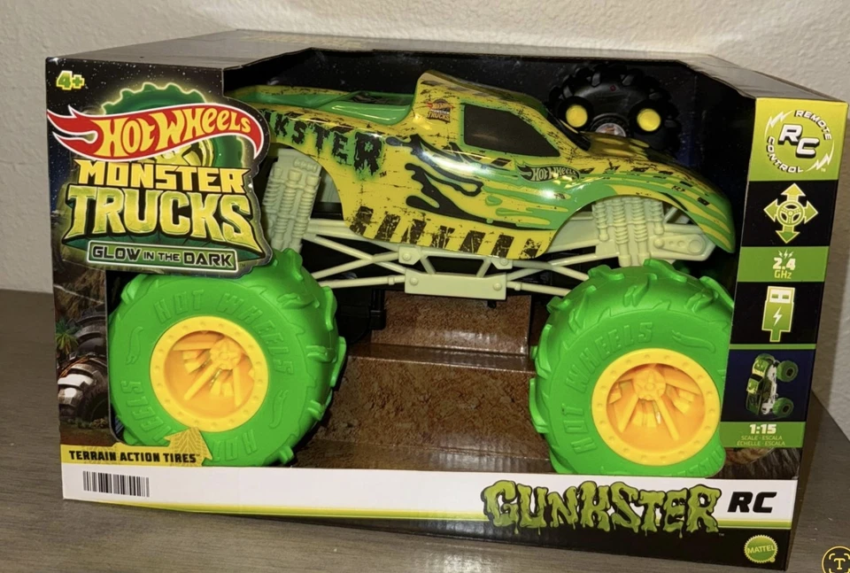 Hot Wheels RC Glow-In-The-Dark Monster Truck Gunkster - 1:15 Scale G67 - Image 1 of 1
