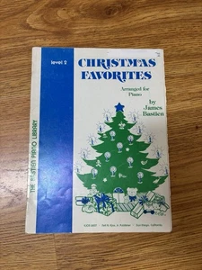 Bastien Piano Library Christmas Favorites Level 2 - Picture 1 of 1