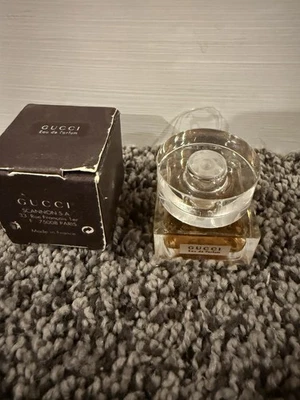 *VINTAGE* GUCCI EAU DE PARFUM (CAJA MARRÓN) 0,16 oz / 5 ML EDP Splash Miniatura  Foto 1 de 3