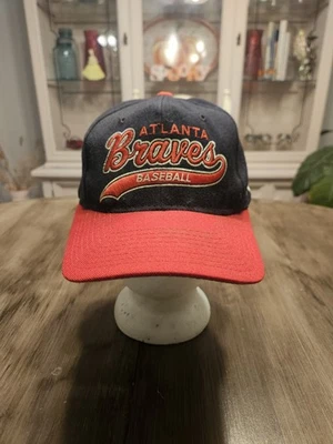 Vintage Starter Atlanta Braves Snapback Hat - Image 1 of 4