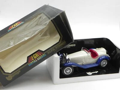 Burago Alfa Romeo 6C 2300 spider bianca/blu 1/18 vintage die cast BBurago 3008 - Immagine 1 di 4