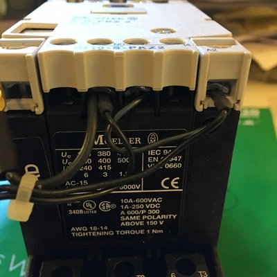 COMINATION STARTER PKZ2 /ZM32/S SP. MOELLER 1110/120V50 60HZ - Image 1 of 3