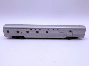 N Scale Atlas Santa Fe Baggage Carrier Car - Picture 1 of 4