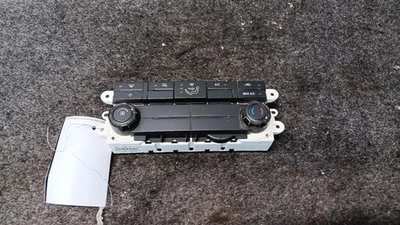FORD FORD F250SD PICKUP Heat/AC Controller w/AC, manual, heated mirrors, w/o re - Image 1 of 4