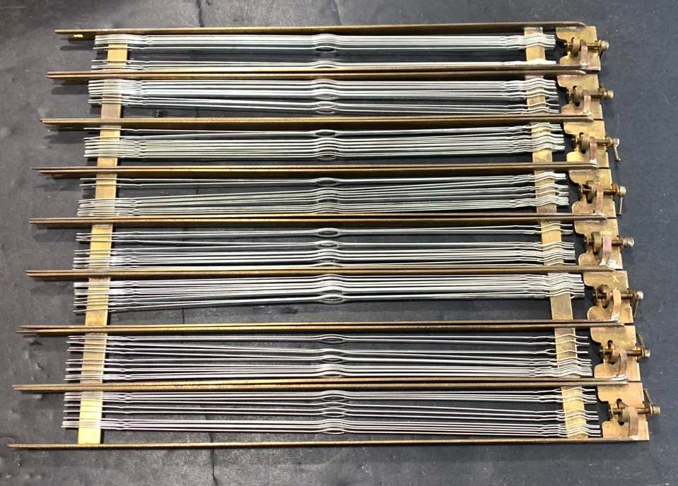 Vintage Structo Artcraft 4 Table Top Weaving Loom METAL & BRASS REEDS Qty 10 - Image 1 of 4