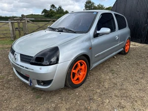 Renault Clio 172 Race/track Car - great spec - low mileage - ready to go - Picture 1 of 20