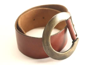 🔥 Vintage 1970s Real Leather Belt 32.5” Brown with Large 4.5” Brass Circle Buck - Picture 1 of 8