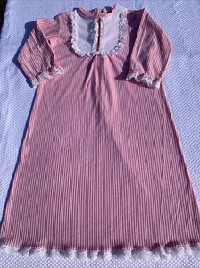 Vintage Alexis Girls Size 4 Pajama Night Gown  - Picture 1 of 3