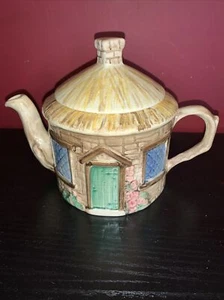 Vintage Sylvac Staffordshire England Cottage Ware Teapot w/Lid 6" Thatched Roof - Picture 1 of 10