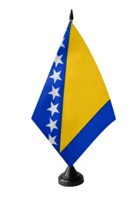 Bandera de mesa de poliéster de Bosnia y Herzegovina  - Imagen 1 de 2