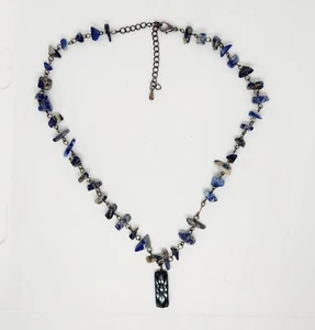 Collana Chip Sodalite Blu Bianco Marmo Gemma Vetro Versato Ciondolo Fiore - Foto 1 di 6