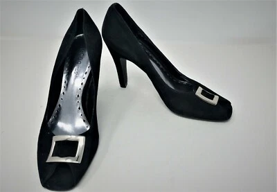 Zapatos de salón clásicos BCBGirls de gamuza negros punta abierta para mujer talla 8,5 Foto 1 de 4