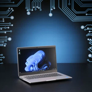 Portátil Dell Latitude 3340 // Intel Core i5-1345U, 16 GB RAM, 256 GB SSD - Imagen 1 de 9