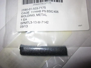 4 PACK TRAK JLG PARTS 8582406 METAL MOLDING ASSEMBLY, 2590-01-503-7175 - Picture 1 of 1