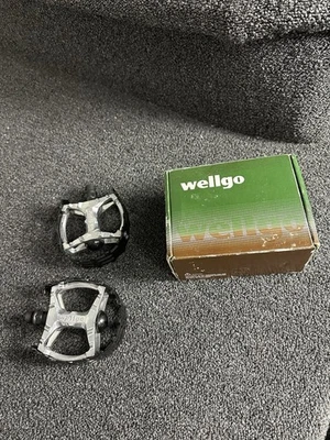 Vintage Wellgo LU393 Bear Trap Pedals CR-MO 9/16" - Image 1 of 4