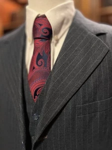 Men's 3 Piece Tweed Suit 40R 32x34 Blue Pinstripe Custom Hand Made Vintage - Picture 1 of 11