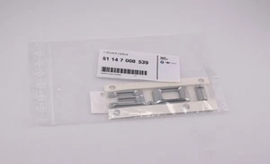 Emblema lato destro originale BMW 51147008539 X5 E53 3.0i - Foto 1 di 4