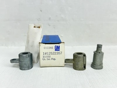 Цилиндр замка передней боковой двери 1988-1993 Pontiac Bonneville NOS GM #12522357 - Изображение 1 из 4