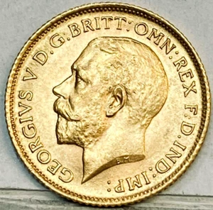 AUSTRALIA 1915 SYDNEY ORO MEDIO SOBERANO RARA FECHA CLAVE BAJA COMO NUEVA GEMA SIN CIRCULAR #03 - Imagen 1 de 2