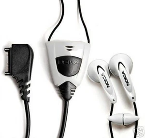 Genuine Nokia HDS-3 Stereo Headset w/ Right Angled Connector for 6230i N70 E56 - Picture 1 of 1