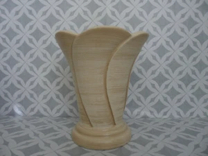 Royal Haeger Flower Vase Beige Open Petal 2003 Made in USA - Picture 1 of 9