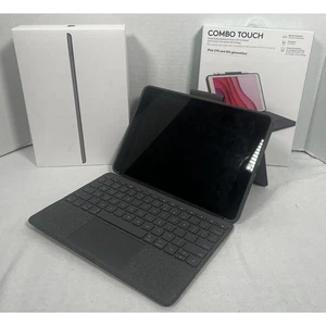 Apple iPad 8th Generation 32gb WiFi w/Logitech Combo Touch *READ* *SEE VIDEO* - Picture 1 of 10