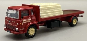 EFE 1:76 Bedford TK Flatbed Truck - Barton 21901 - Picture 1 of 3