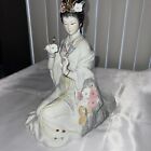 Chinese Lady figurine statue gold and white statue Vintage GORGEOUS Asian