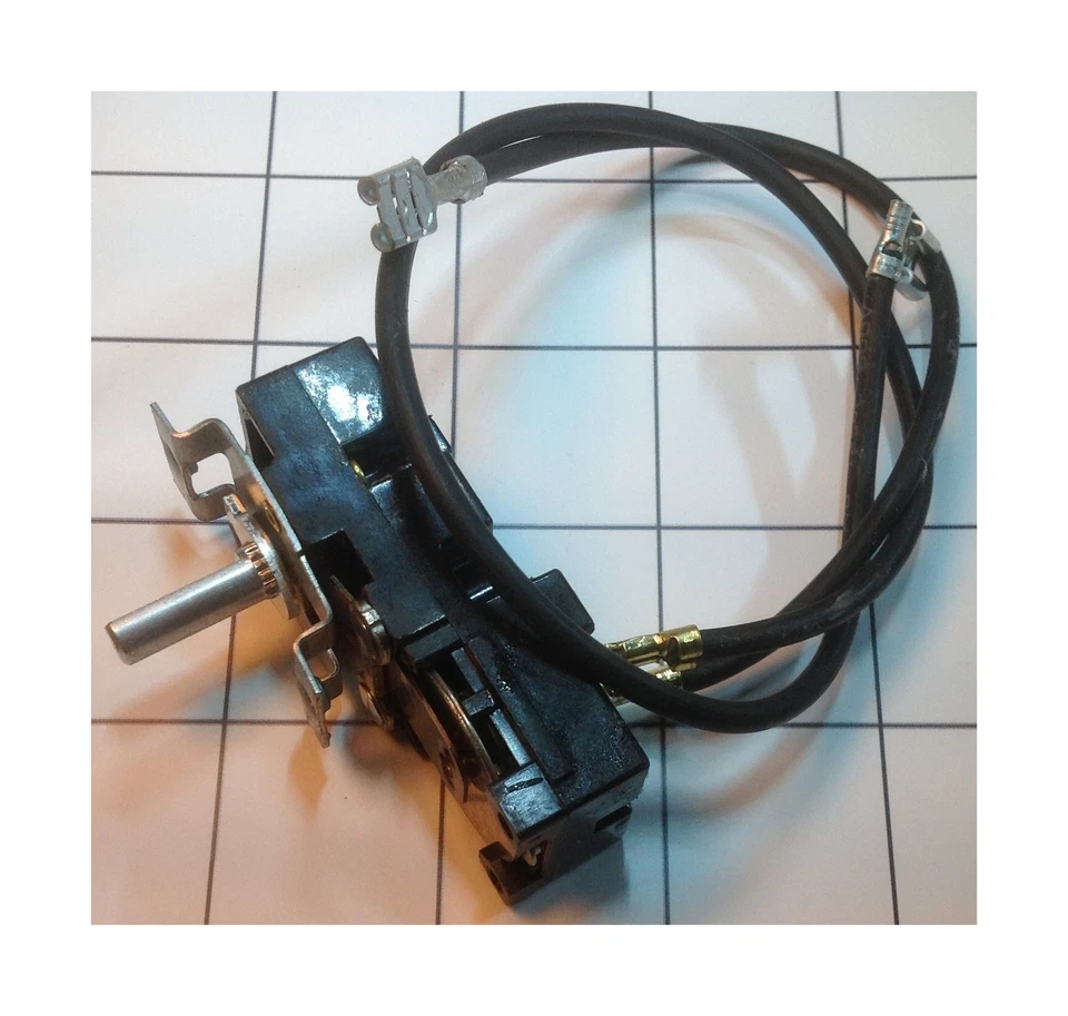 QMark 5813-2050-000 Thermostat UH524TA