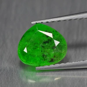 1.42Ct Remarkable Transparent Unheated Green Tsavorite Garnet _ Kenya - Picture 1 of 1