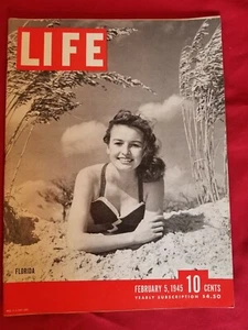 ๐ด Life July 1945 WW2 US & USSR Push to Germany FDR World Series Greece Art ๐ - Picture 1 of 12